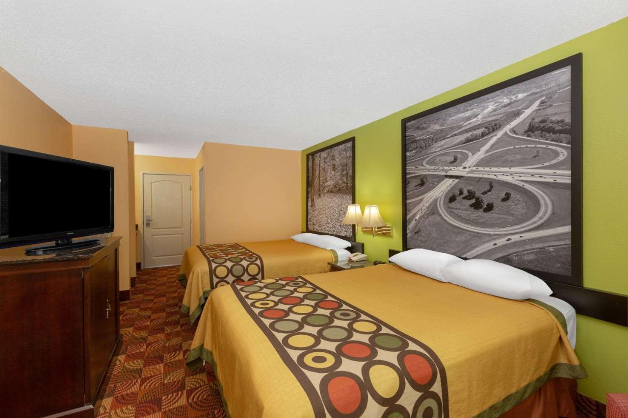 ซูเปอร์ 8 บาย วินด์แฮม เลค ออฟ โอซาร์กส Motel Eldon ภายนอก รูปภาพ