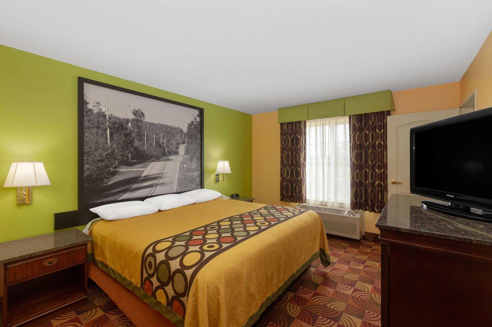 ซูเปอร์ 8 บาย วินด์แฮม เลค ออฟ โอซาร์กส Motel Eldon ภายนอก รูปภาพ