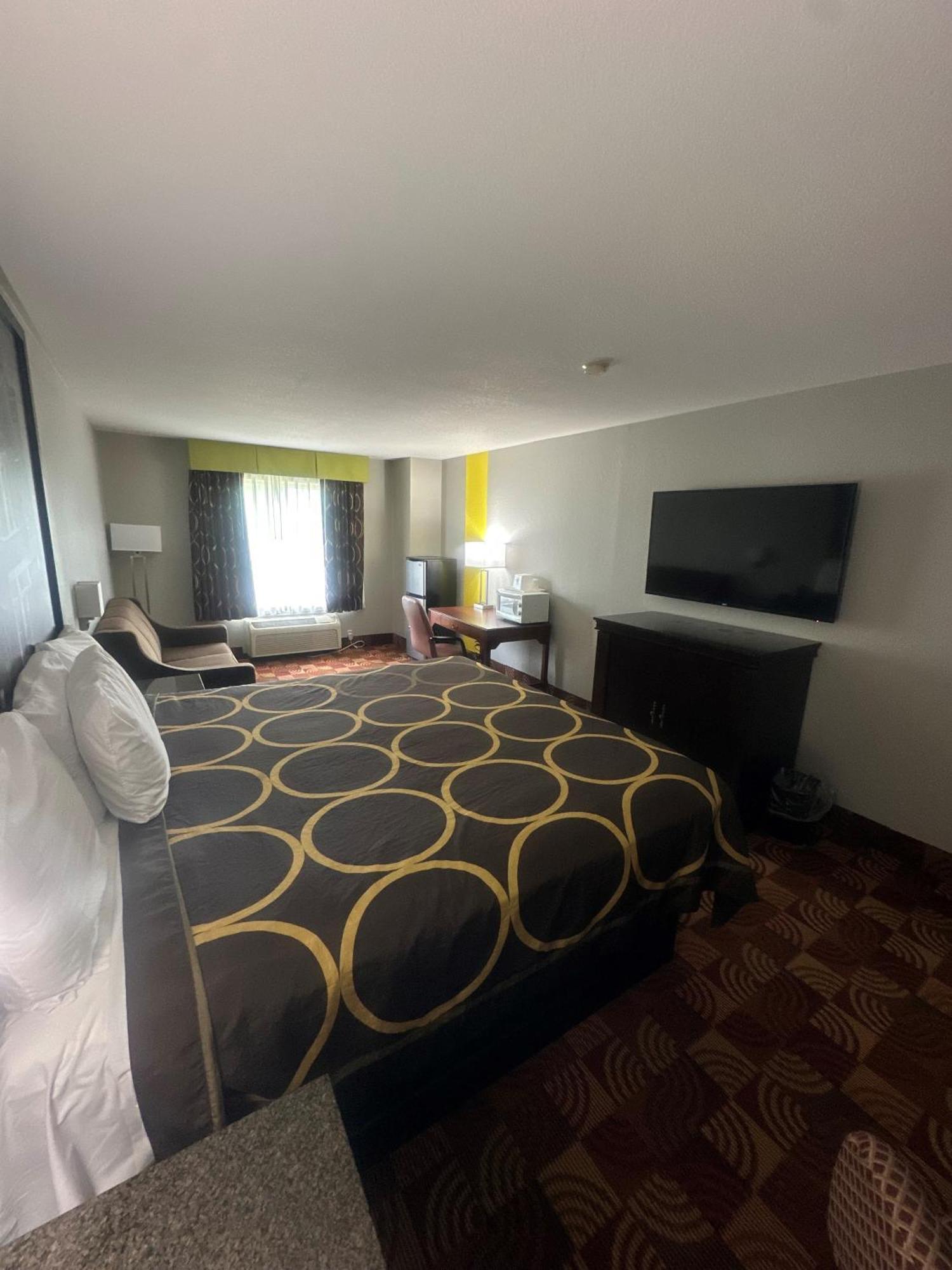 ซูเปอร์ 8 บาย วินด์แฮม เลค ออฟ โอซาร์กส Motel Eldon ภายนอก รูปภาพ